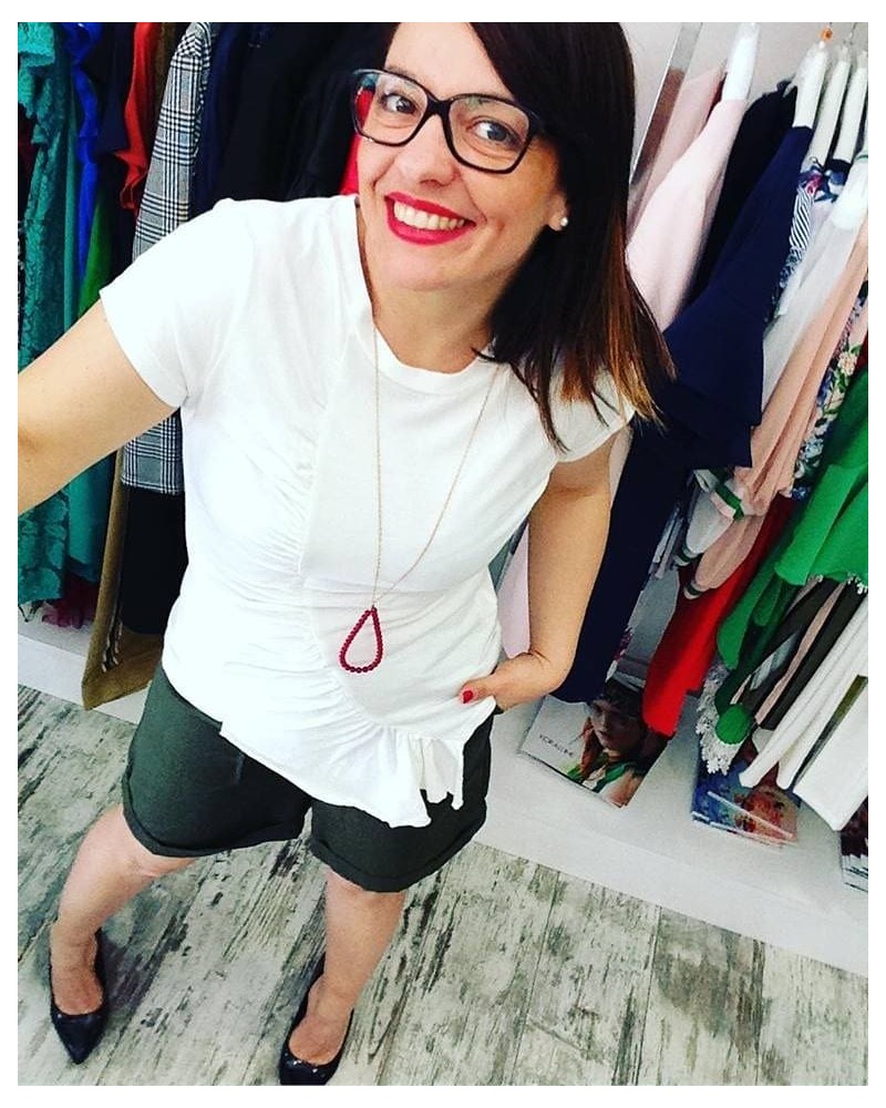 Tshirt latte con callana